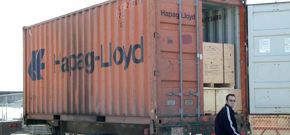 loading an international shipping container
